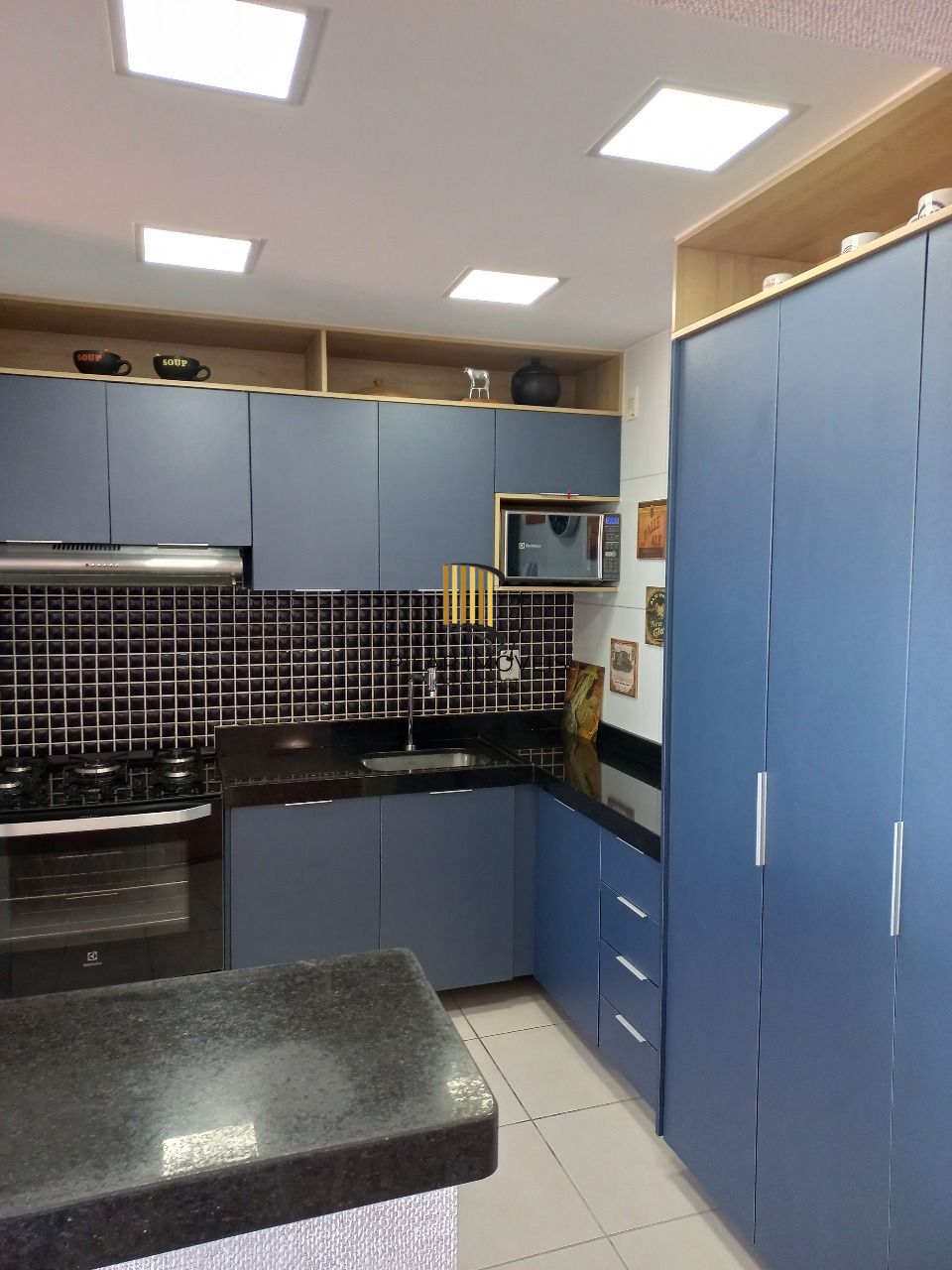 Apartamento 3 quartos, 3 suítes, 2 vagas, frente mar em Jacarecica, Maceió - Alagoas