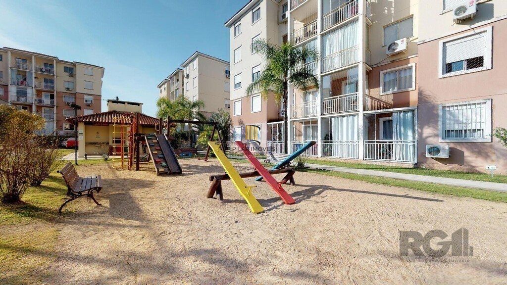 Apartamento de 3 dormitórios com vaga no bairro Morro Santana