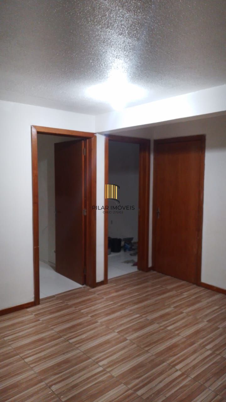 Apartamento dois dormitórios com vaga de garagem