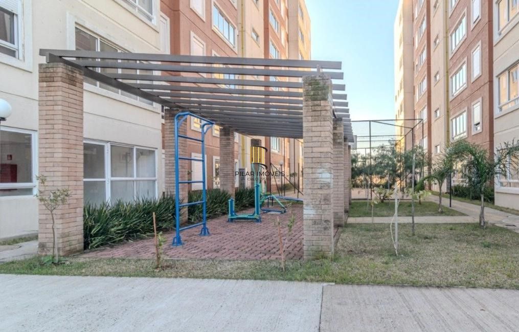 Apartamento com 02 quartos e 01 vaga no Bairro Parque Santa Fé