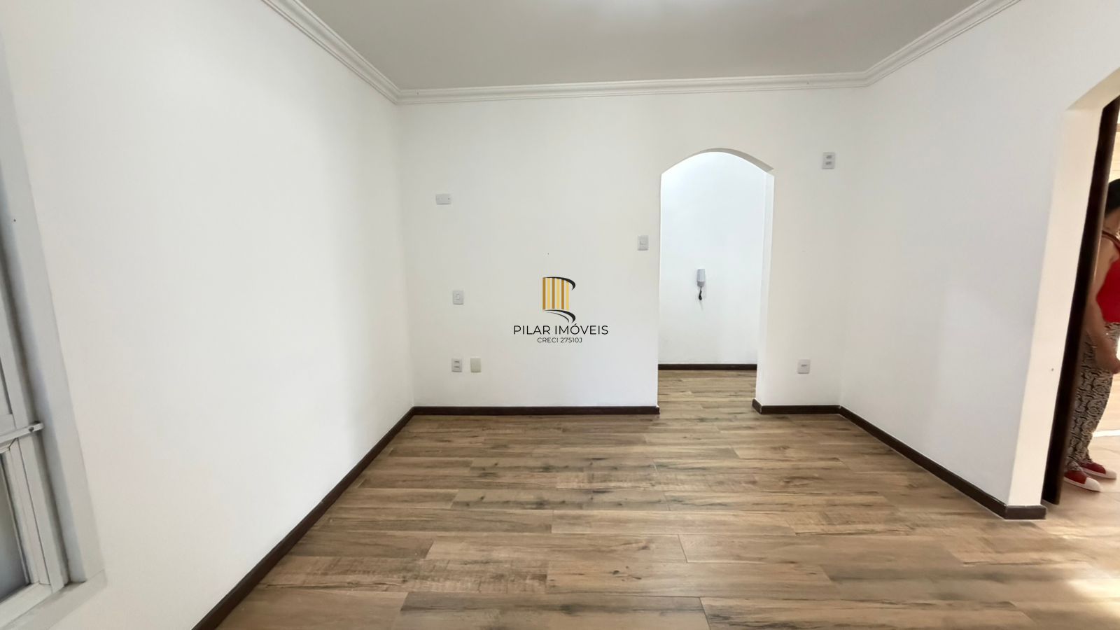 Apartamento de 2 dormitórios com vista para o Marinha no bairro Menino Deus em Porto Alegre/RS