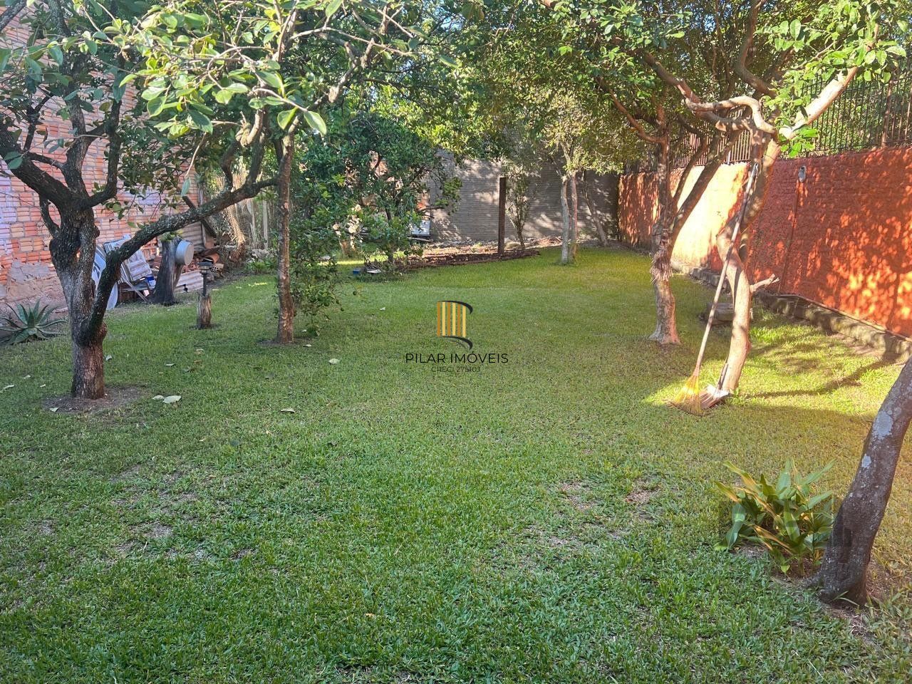 Casa 2 dormitórios no bairro Campo Novo