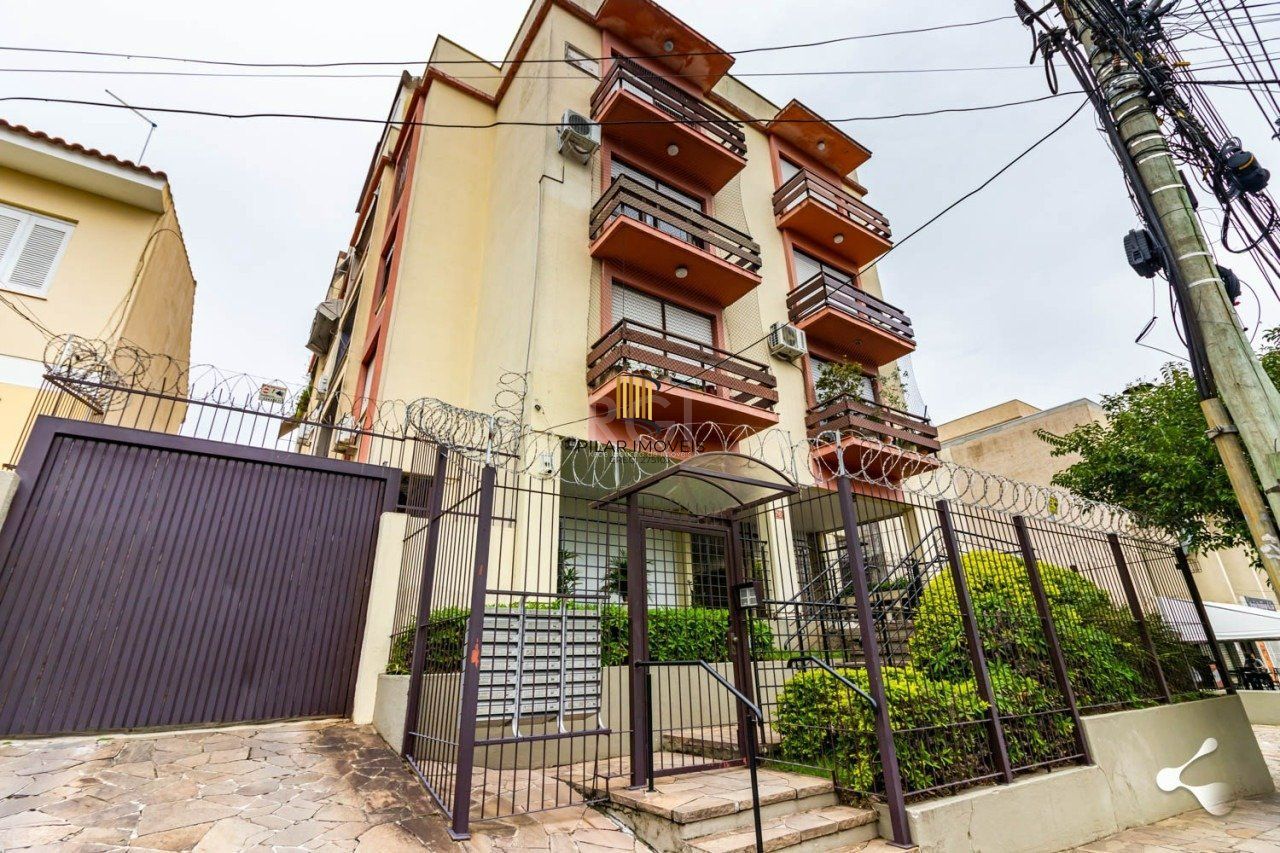Apartamento 02 dormitórios No Bairro Tristeza em Porto Alegre/RS