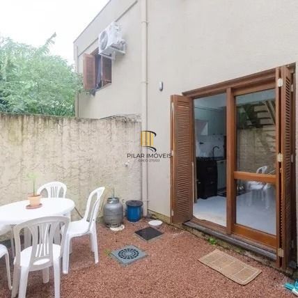 Casa em condominio com 2 vagas