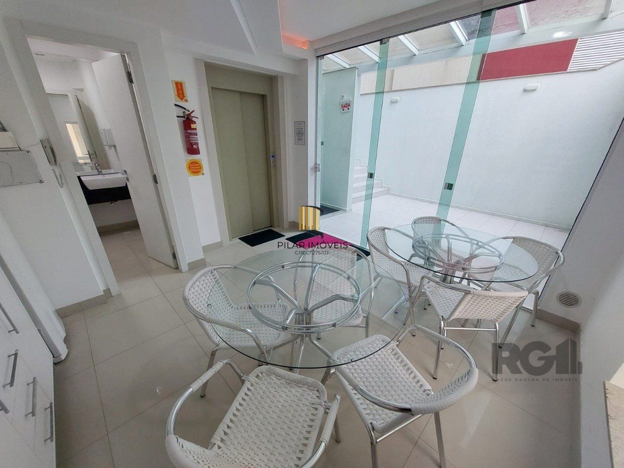 APARTAMENTO 3 SUITES - ANDAR ALTO - VISTA PARA O MAR - MEIA  PRAIA - ITAPEMA - SC