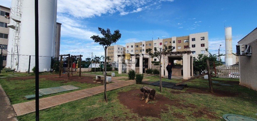 Apartamento 2 Dormitórios, 2º Andar, 01 vaga no Bairro Sarandi em Porto Alegre.