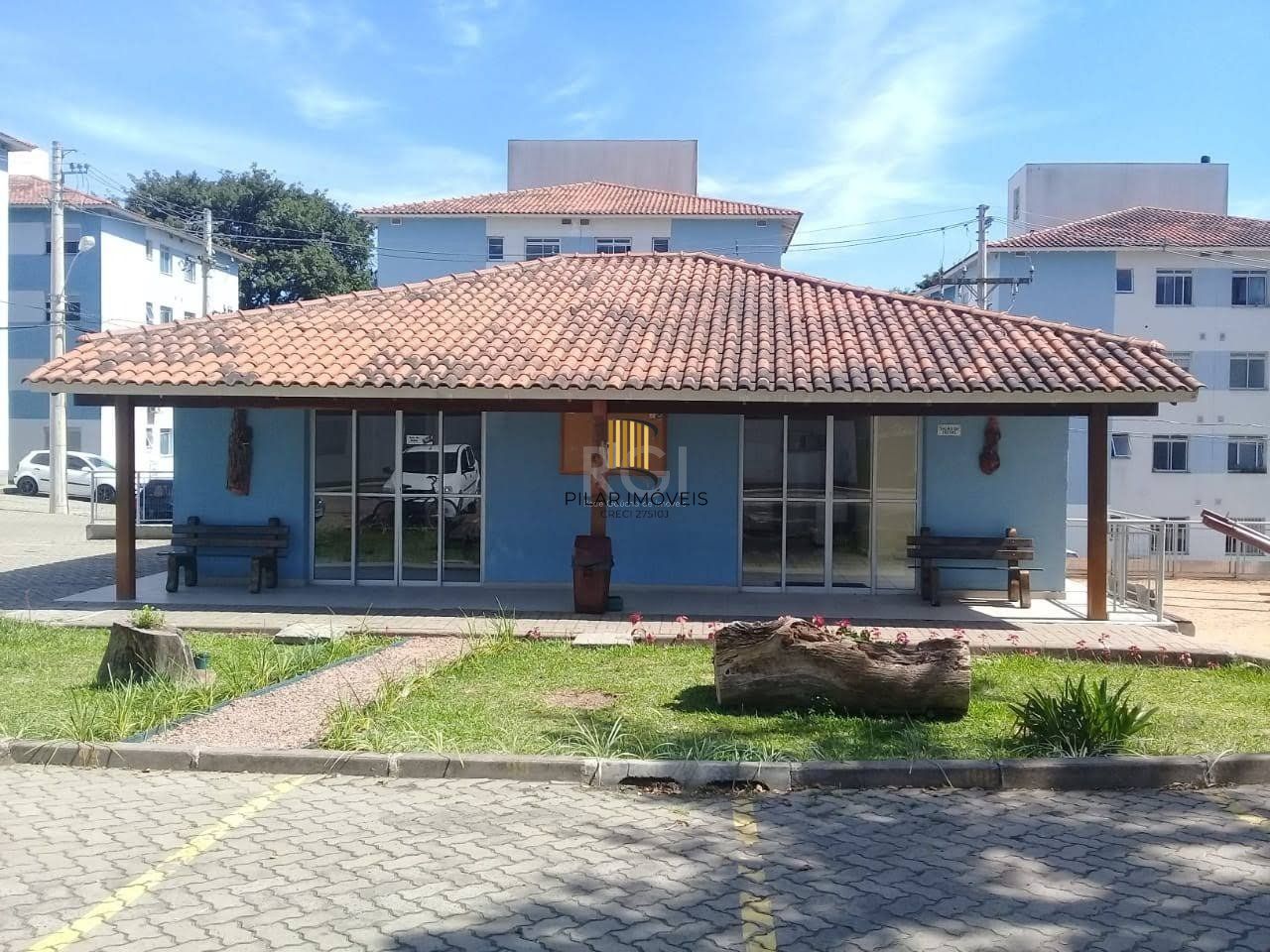 Apartamento para Venda - 45.81m², 2 dormitórios, 1 vaga, Lomba do Pinheiro