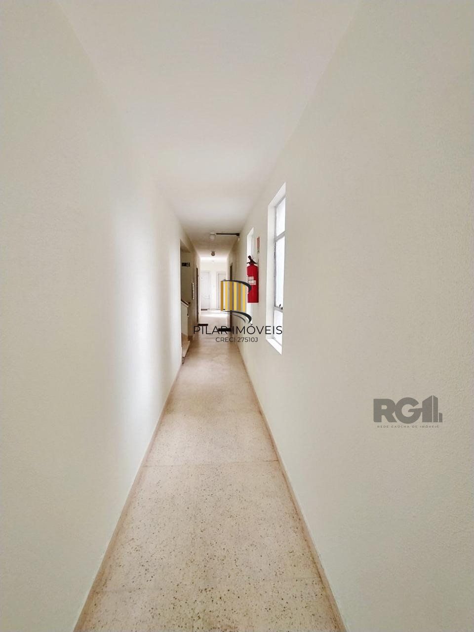Apartamento JK para Venda - 28.32m², 1 dormitório, Petrópolis
