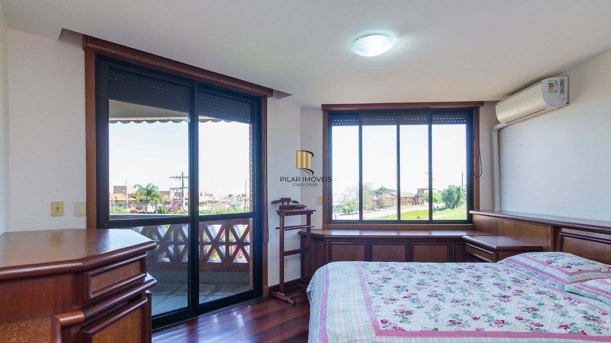 Casa Condominio para Venda - 359.27m², 3 dormitórios, sendo 1 suites, 4 vagas - Cristal