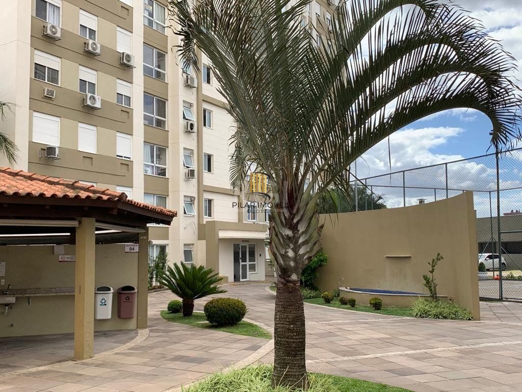 Lindo apartamento com vista e posição solar privilegiada.