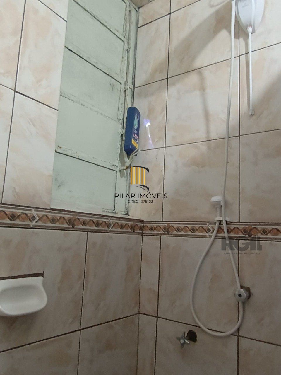 Apartamento com 2 quartos e 1 vaga no Bairro Vila Nova.
