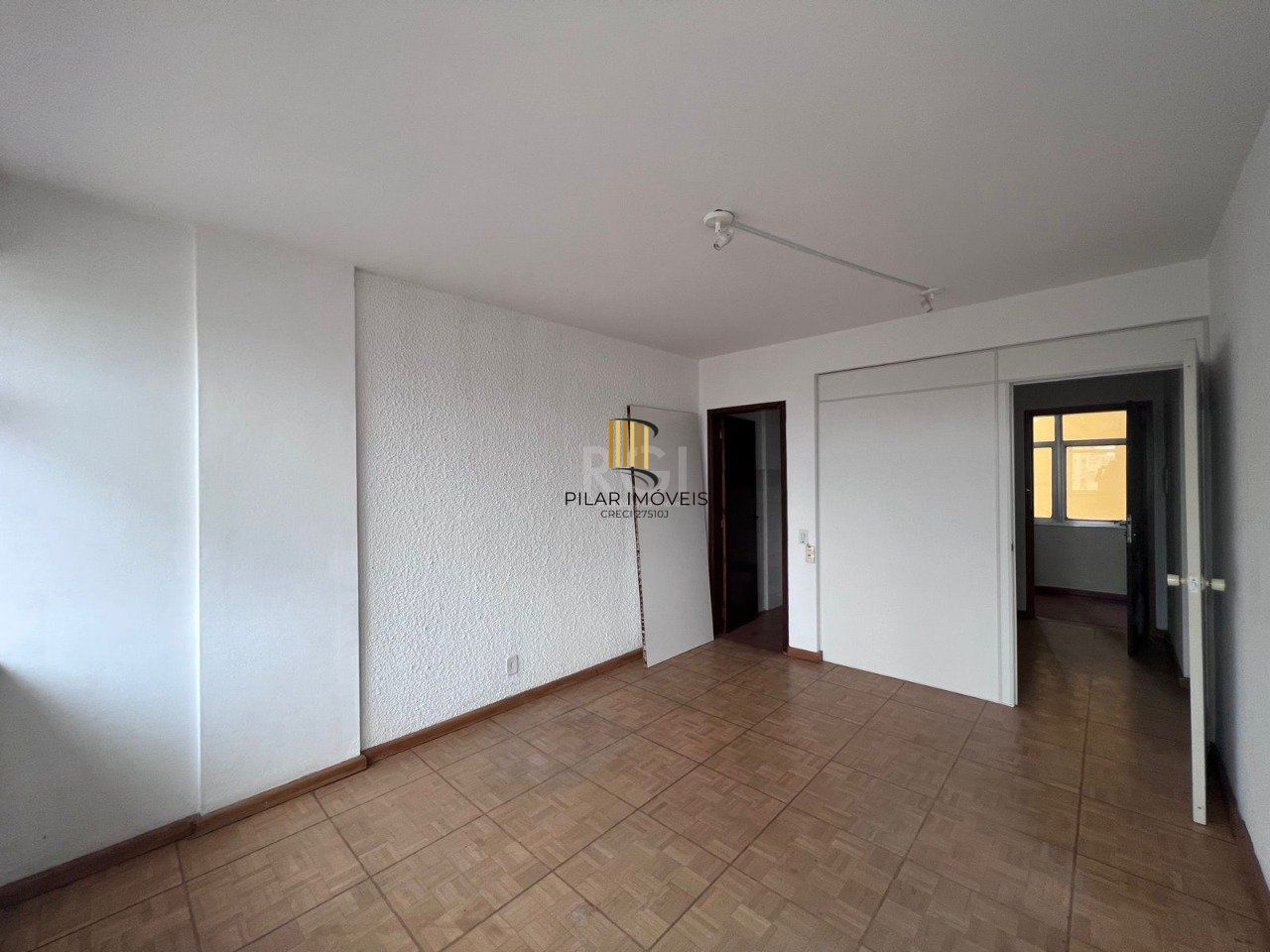 Conjunto/Sala para Venda - 24m², 0 dormitórios, Centro Histórico, Porto Alegre