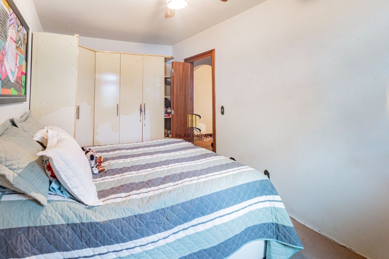 COBERTURA 3DORMITÓRIOS, 1 VAGA COBERTA NO CRISTAL PORTO ALEGRE RS