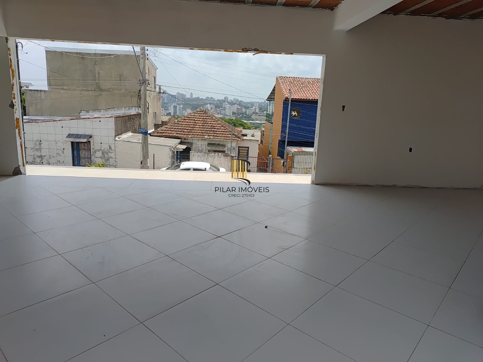 Casa 3 dormitórios no bairro Partenon