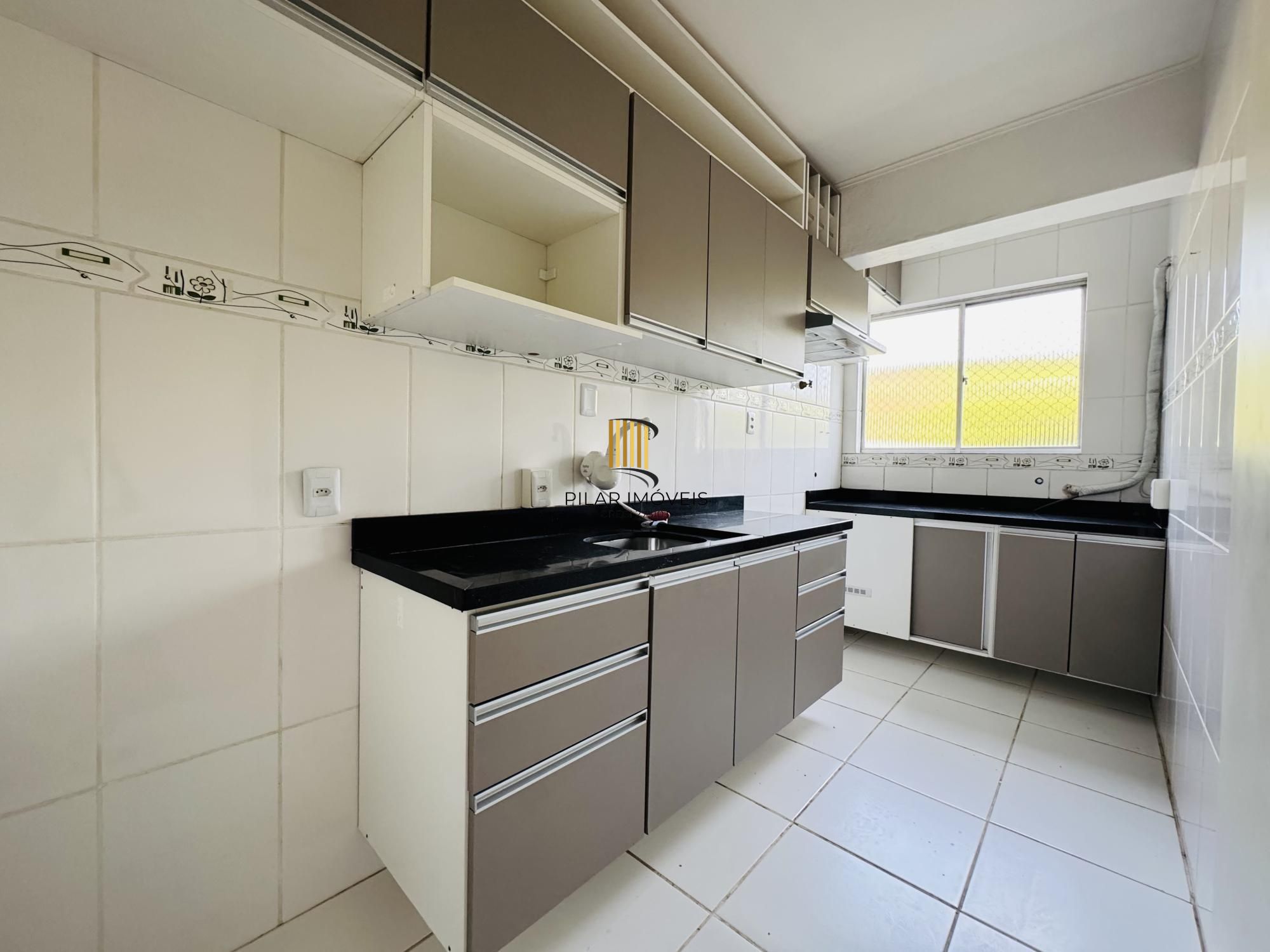 Apartamento com 2 dormitórios, 59m2, localizado no 5º andar, no Bairro Nonoai