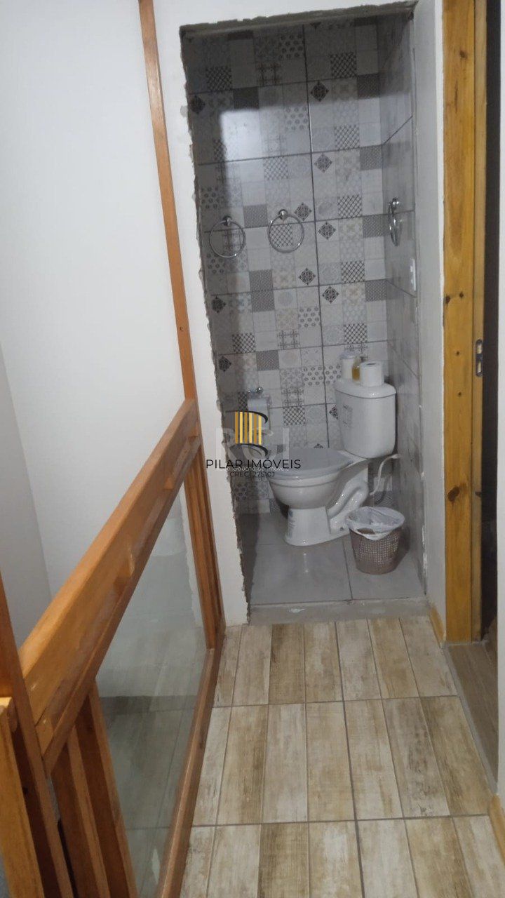 Casa para Venda - 120m², 5 dormitórios, 2 vagas - Hípica, Porto Alegre