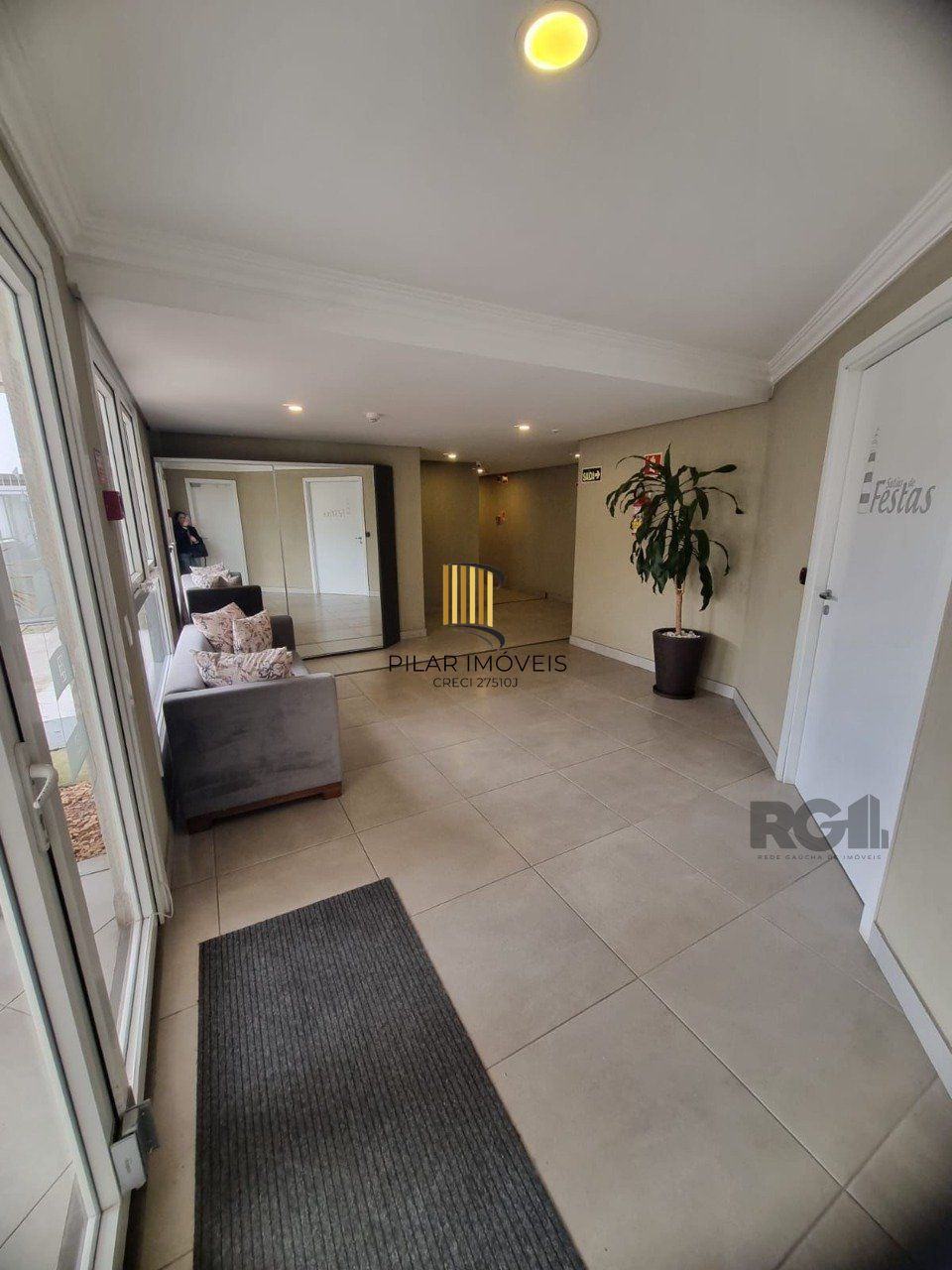 VENDA DE APARTAMENTO DE01 SUÍTE, INFRA E 02 VAGAS DE GARAGEM - SANTO ANTONIO