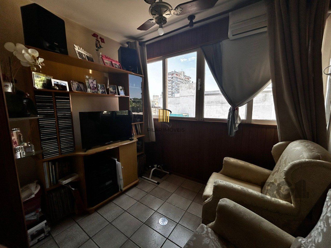 Apartamento com 2 quartos, vaga de garagem coberta - 84,71m² no bairro Menino Deus, Porto Alegre/RS