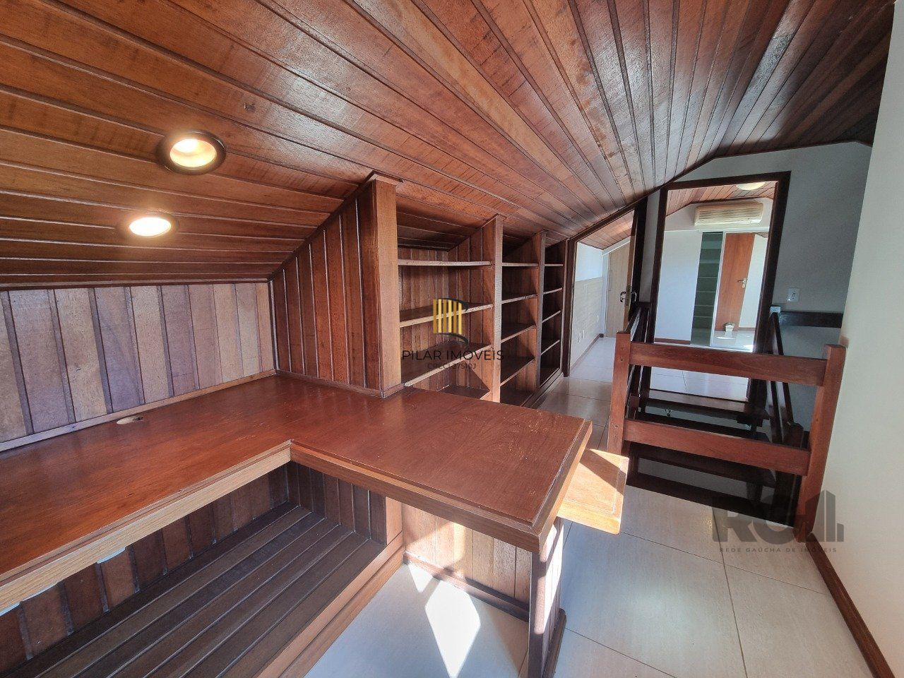 Casa Cond 5 dorm, 3 WC, piscina, jadim grande, cavalhada, Porto Alegre, RS