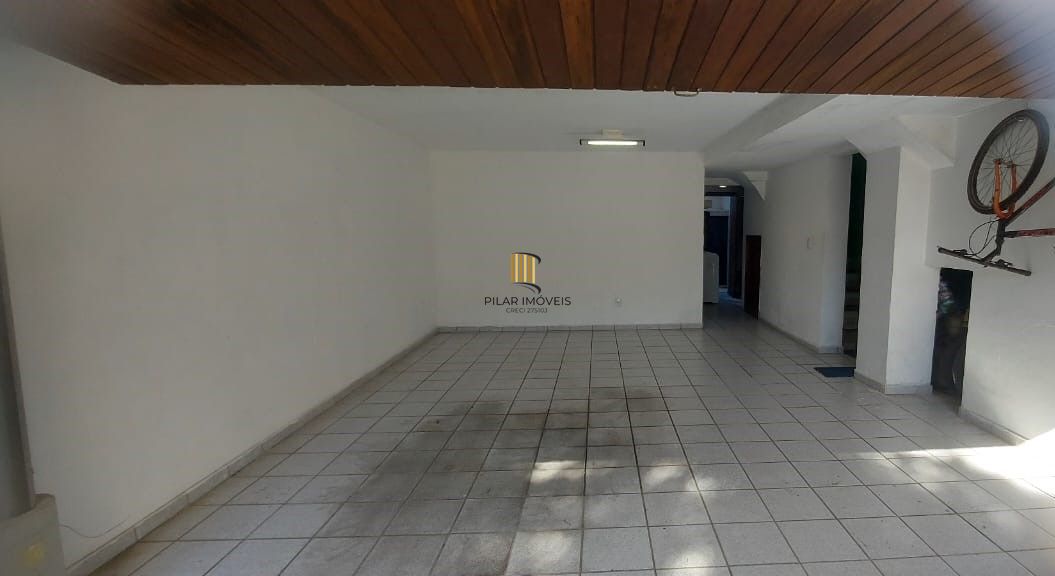 Casa de Condomínio 3 dormitórios no bairro Tristeza