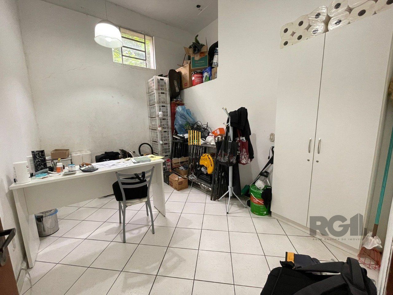 Prédio comercial 225m², com 5 lojas individuais, pé direito alto - ótima localização na Vila Conceição.