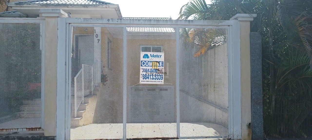 Casa para Venda - 250m², 3 dormitórios, sendo 1 suites, 2 vagas - Vila Nova, Porto Alegre