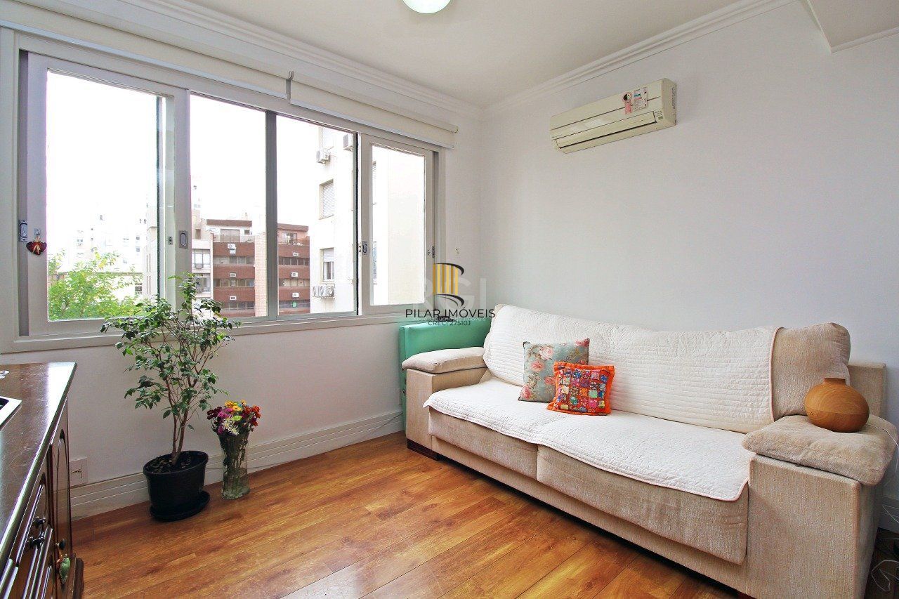 Apartamento 2 dormitórios, no bairro Floresta, Porto Alegre/RS