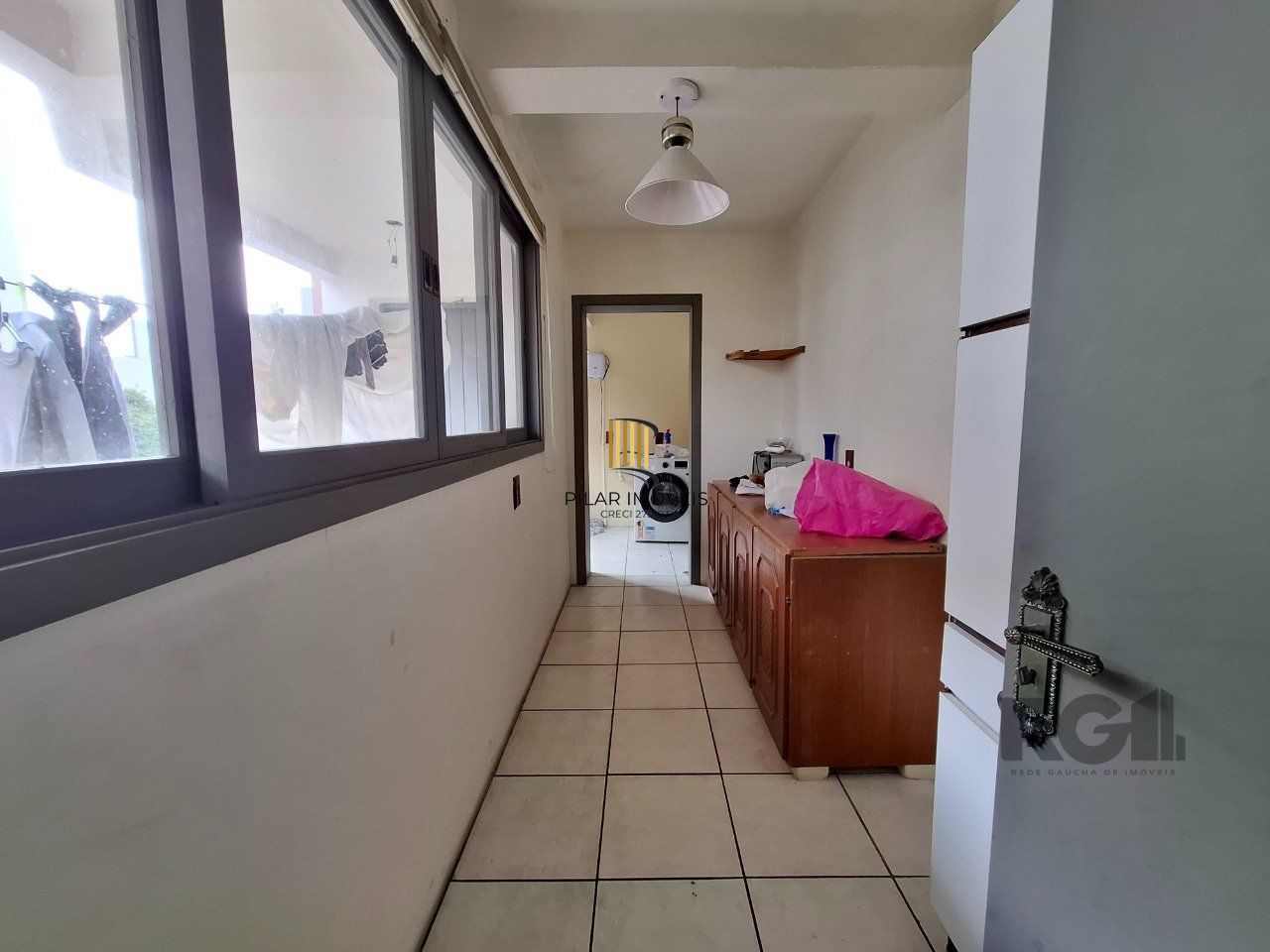 Casa com 537,00 m² com 04 dormitórios no Bairro Tristeza