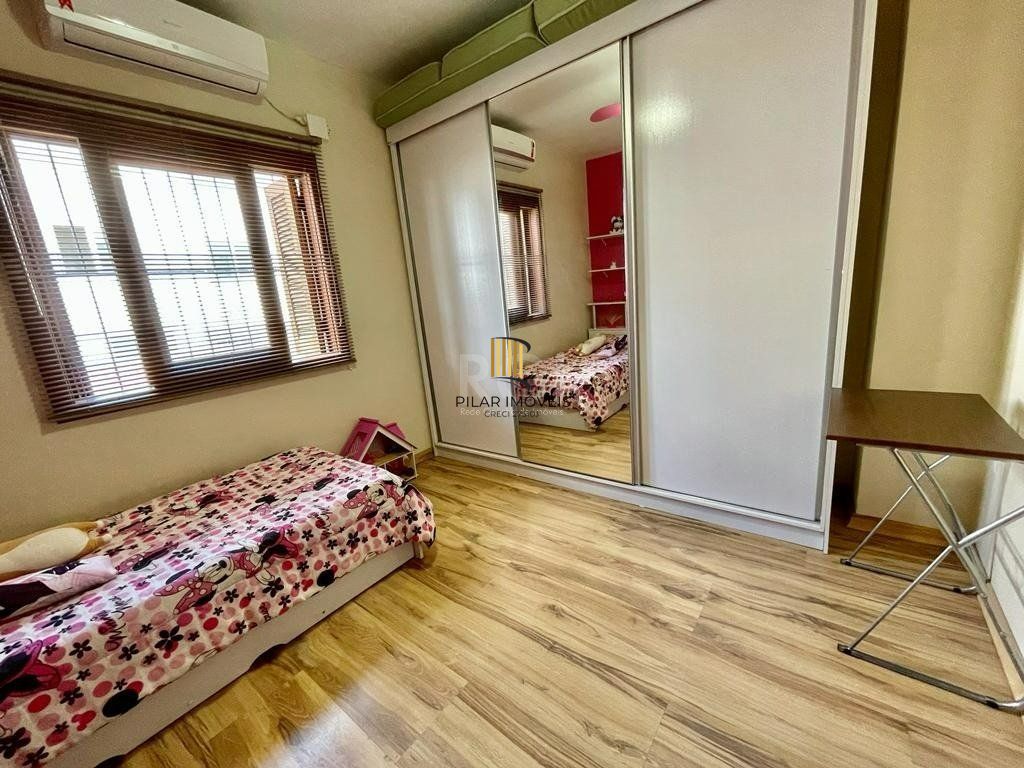 Casa para Venda - 90.34m², 2 dormitórios, sendo 1 suites, 1 vaga - Vila Nova, Porto Alegre