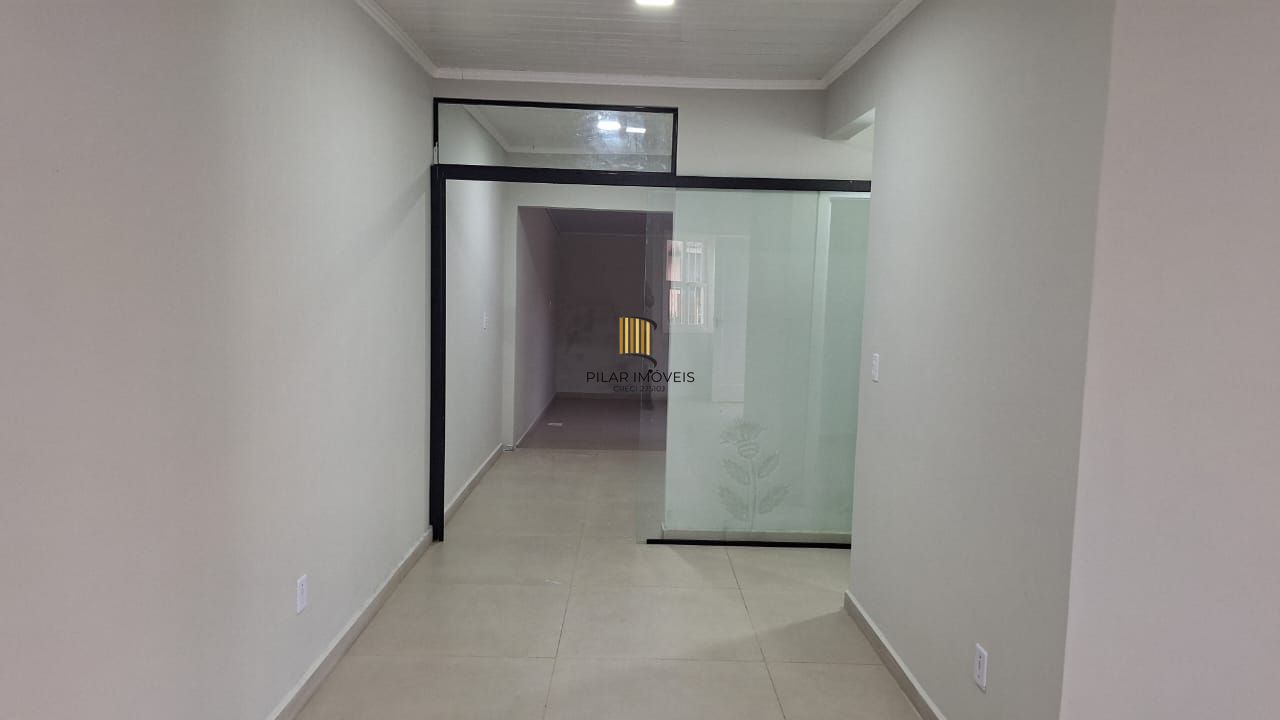Casa em Condomínio com 02 Quartos, Bairro Restinga