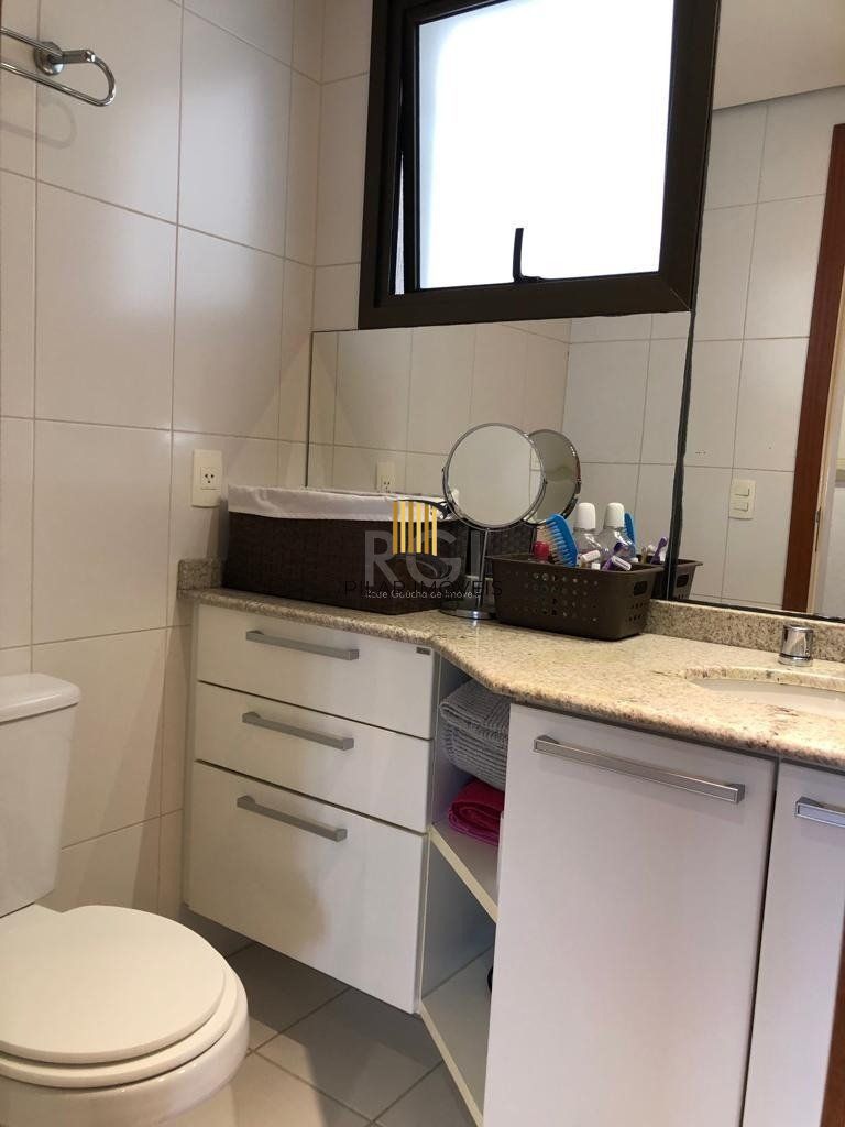 Apartamento para Venda - 172.94m², 3 dormitórios, sendo 1 suites, 2 vagas - Tristeza