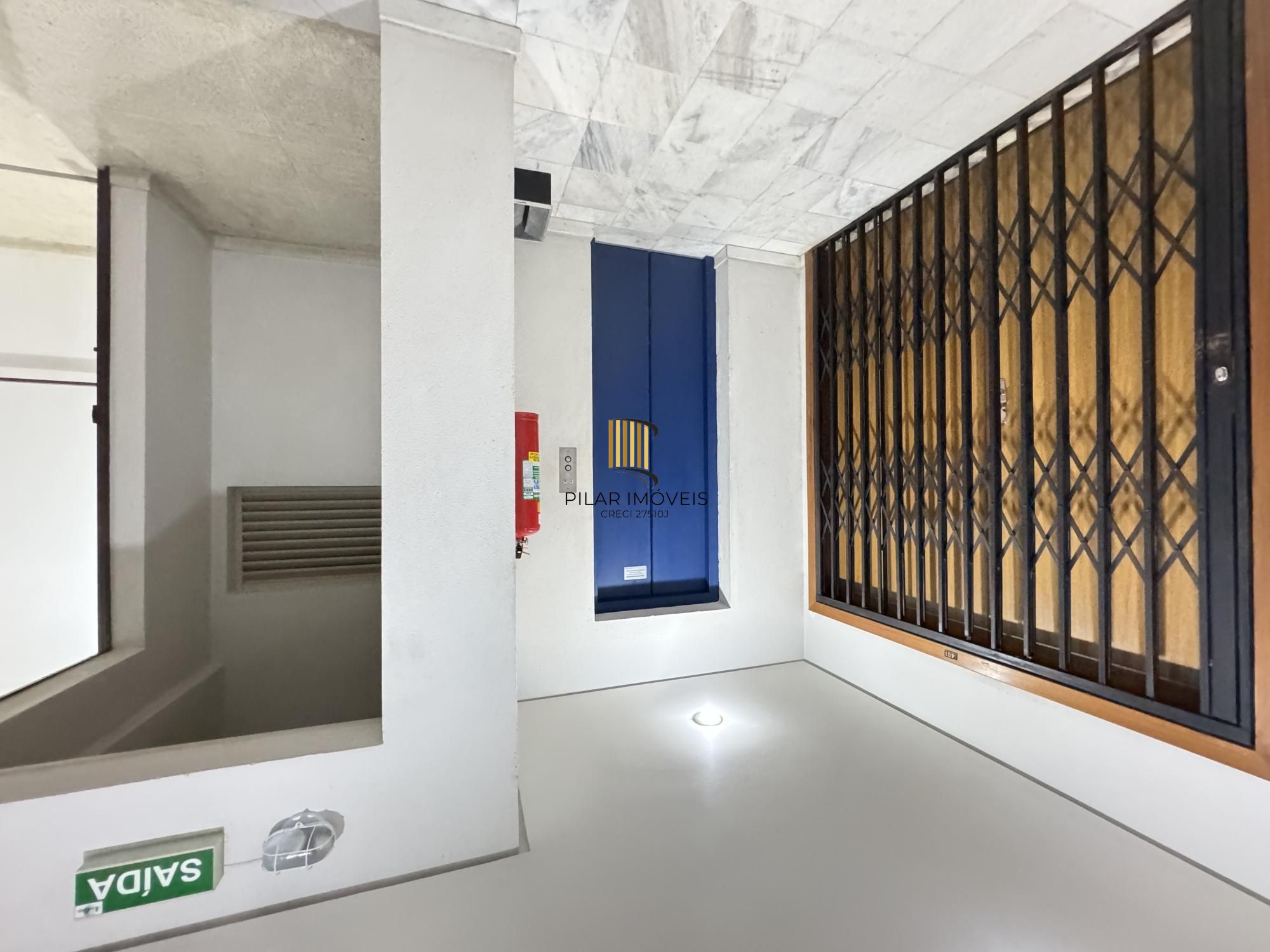 Sala Comercial 1 dormitório no bairro Centro Histórico