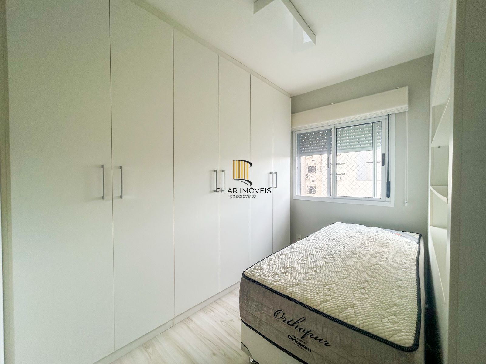 Apartamento de 02 dormitórios no Bairro Tristeza em Porto Alegre/RS