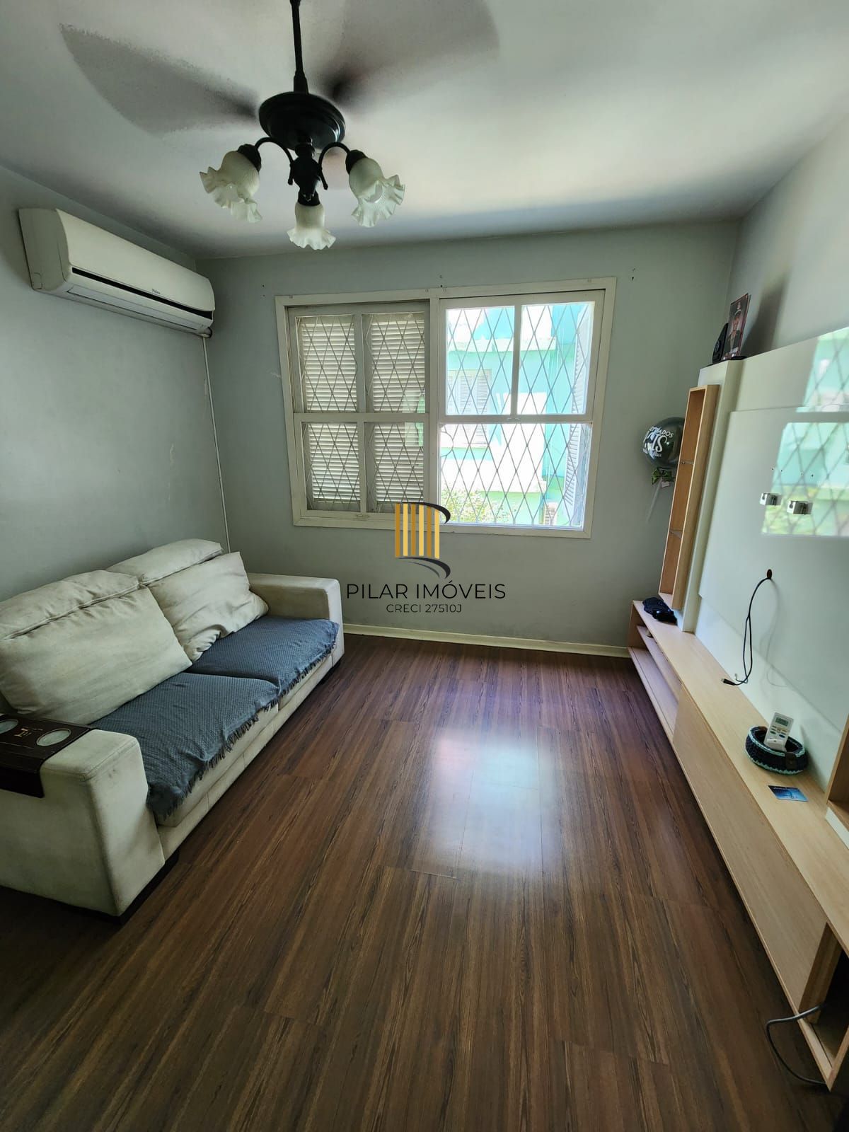 Apartamento Térreo com 02 quartos e 01 vaga no Bairro Santa Tereza