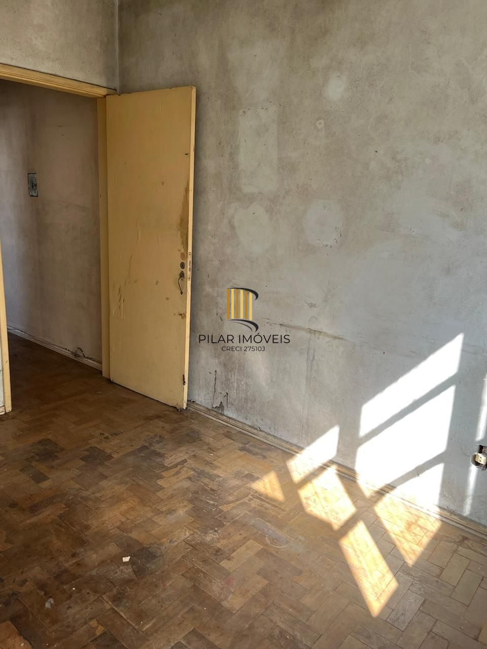 Prédio Residencial 3 dormitórios no bairro Rio Branco