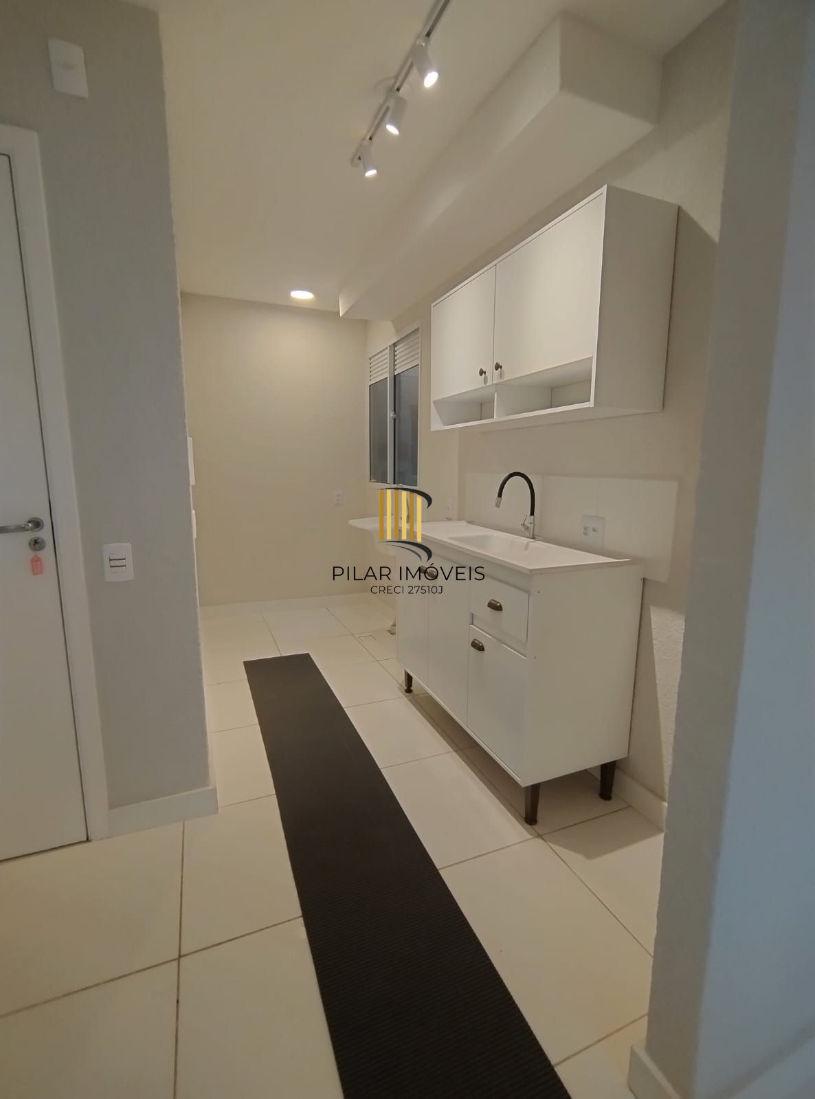 Apartamento 2 dormitórios no bairro Restinga