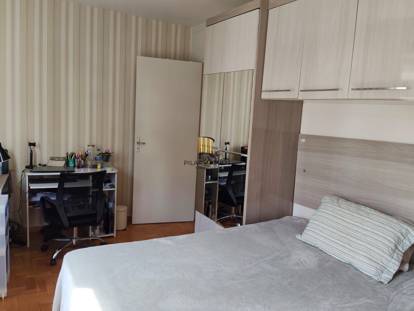 Cobertura 3 dormitórios no Bairro Menino Deus