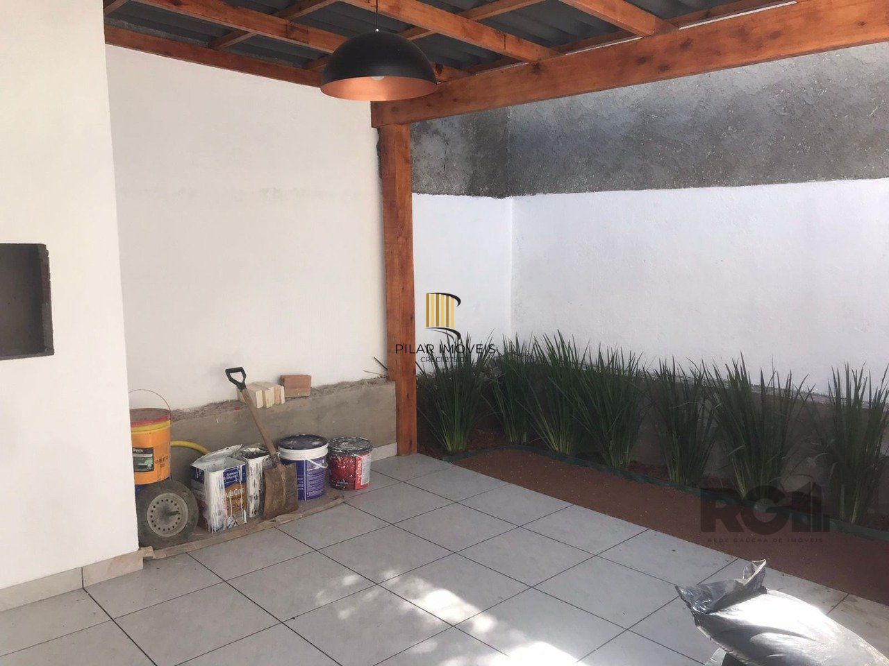 Casa 3 dormitórios no bairro COHAB A