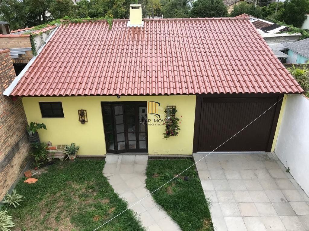Casa 3 dormitórios no bairro Ipanema