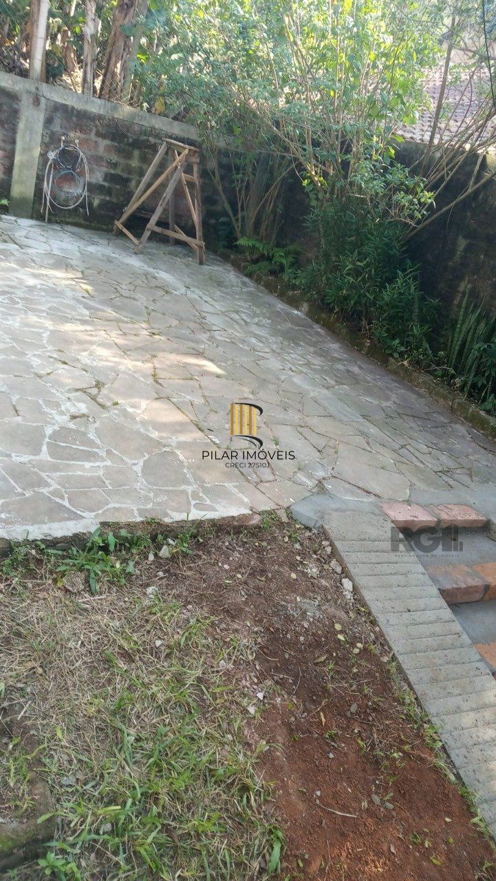 Casa 2 dormitórios no bairro Vila Nova