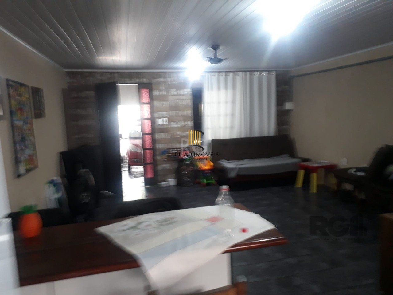 Casa com 3 dormitórios, sendo 1 suíte no bairro Hípica
