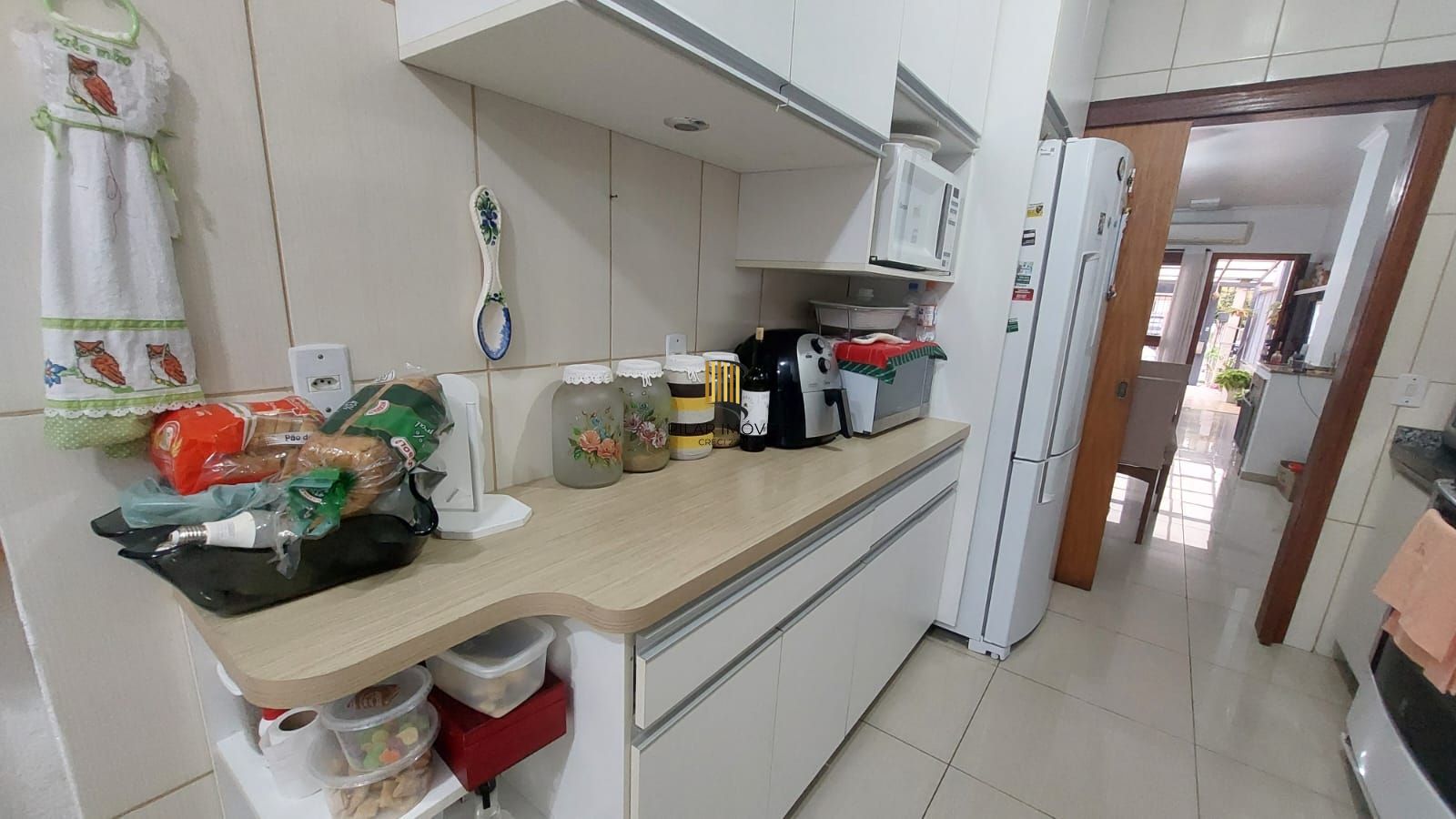 CASA NO LAGOS DE NOVA IPANEMA - 2 QUARTOS E ATELIER NO PISO SUPERIOR
