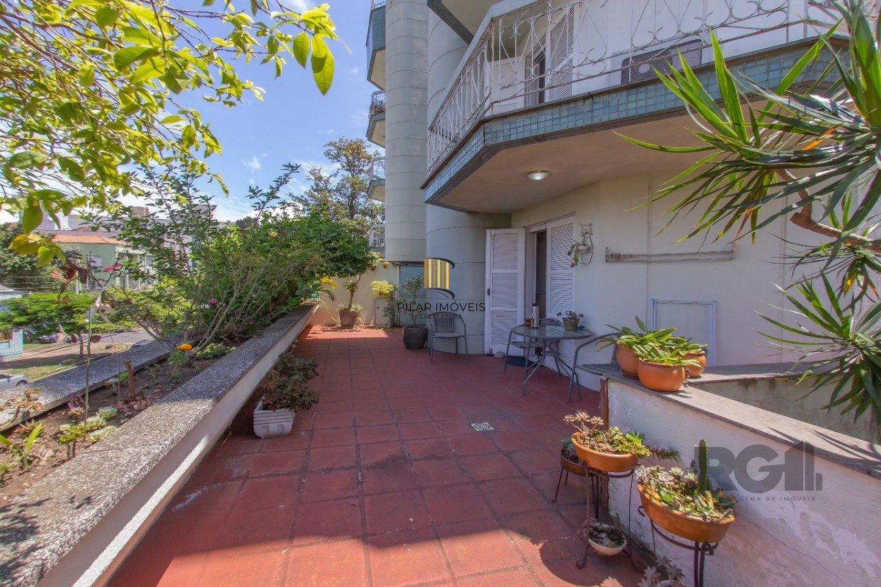 Apartamento 3 dormitórios no bairro Menino Deus