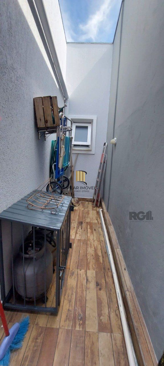 Casa com 2 dormitórios, sendo 1 suíte no bairro Florida em Guaíba