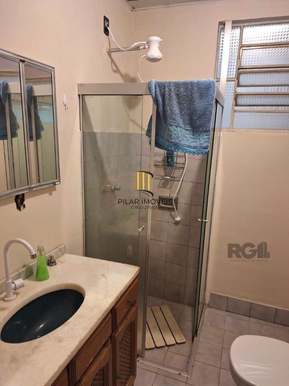 Casa 5 dormitórios no bairro Petrópolis