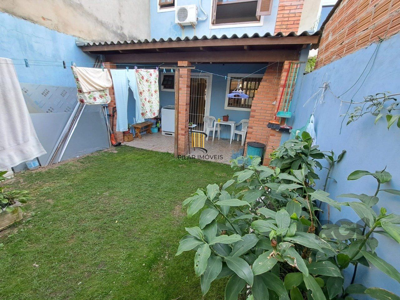 Casa para Venda - 100m², 2 dormitórios, sendo 02 suítes, 02 vaga - Hípica