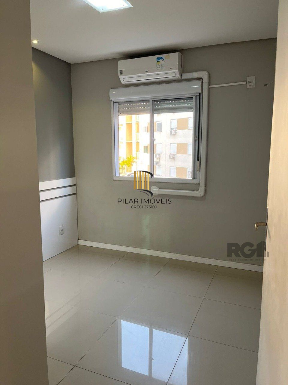 Apartamento 2 dormitórios no bairro Vila Nova