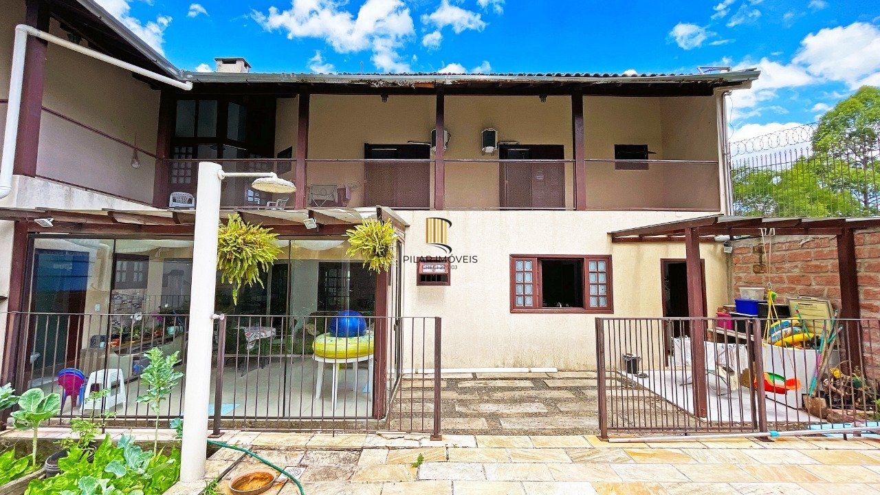 Casa 4 Suítes e 6 vagas de garagem no bairro Jardim Itu
