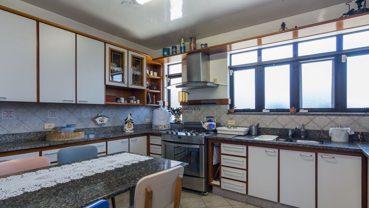 Casa Condominio para Venda - 359.27m², 3 dormitórios, sendo 1 suites, 4 vagas - Cristal