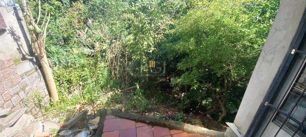 BAIXOU!!! APROVEITE!! LINDA CASA , 3 DORMITÓRIOS, 2 VAGAS -  BAIRRO CASCATA- POA/RS